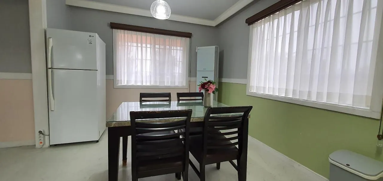 Jeju Skyline Pension Дом отдыха